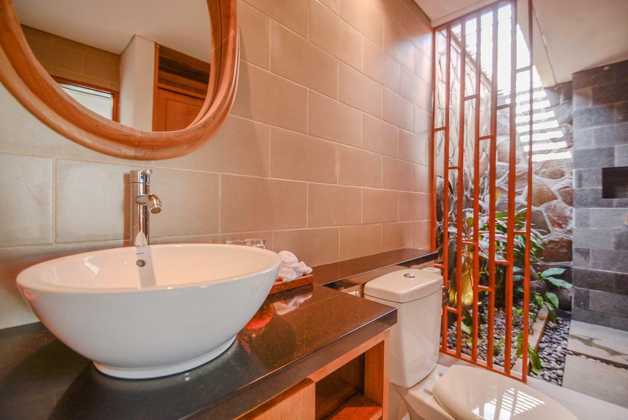 Villa Kupu Kupu Bingin Uluwatu  Ngoại thất bức ảnh